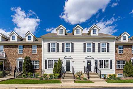 1114 Green Knoll Drive Westerville, OH 43081