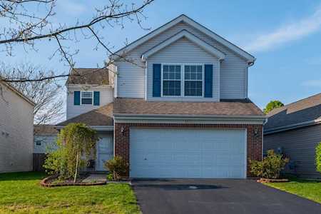 6895 Manor Crest Lane Canal Winchester, OH 43110