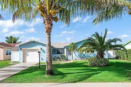 8803 SW 11th Street Boca Raton, FL 33433