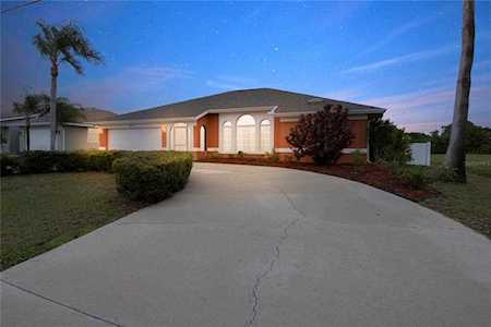 2518 Mauritania Rd Punta Gorda, FL 33983