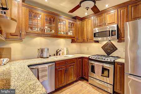 224 Carolina Ave Pasadena, MD 21122