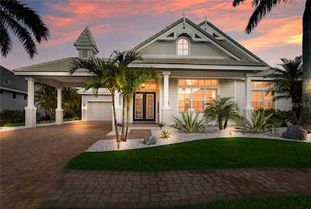 541 Fore Dr Bradenton, FL 34208