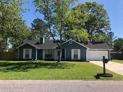 2213 Felucca Dr Middleburg, FL 32068