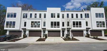 3725 Glenmoor Reserve Ln Chevy Chase, MD 20815
