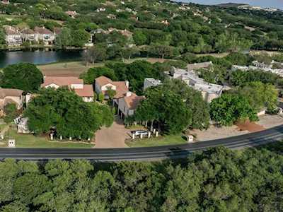 38 Club Estates PKWY #B The Hills, TX 78738