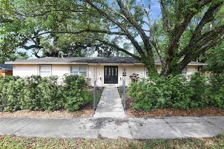 568 Lake Howell Rd Maitland, FL 32751