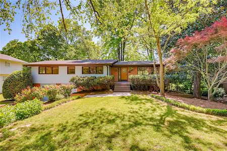 1116 Clarendon Ave Avondale Estates, GA 30002