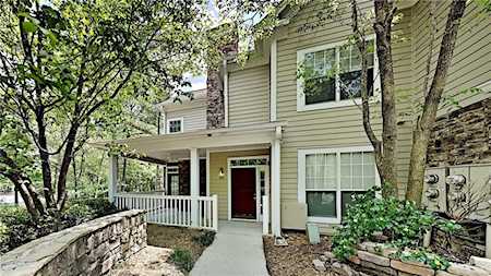 518 Sandringham Dr #518 Alpharetta, GA 30004