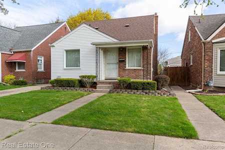 1370 Leblanc St Lincoln Park, MI 48146