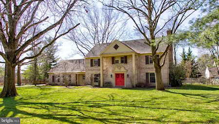 1328 Hunsicker Rd Lancaster, PA 17601