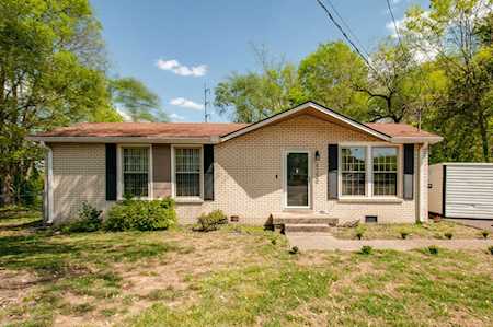 4130 Ames Ct Nashville, TN 37218