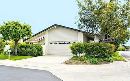 2 Shoal Dr Corona Del Mar, CA 92625