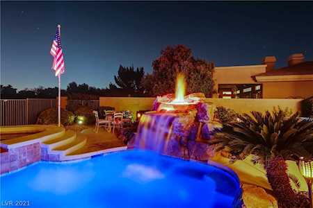 8 Belfair Ct Henderson, NV 89052