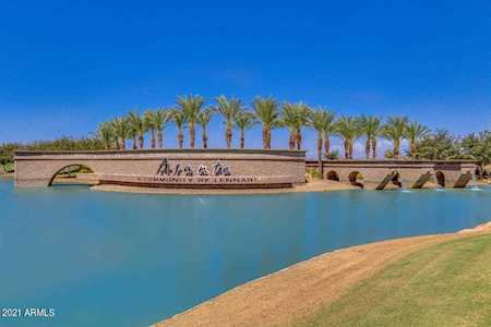 16414 W Calle Lejos Surprise, AZ 85387