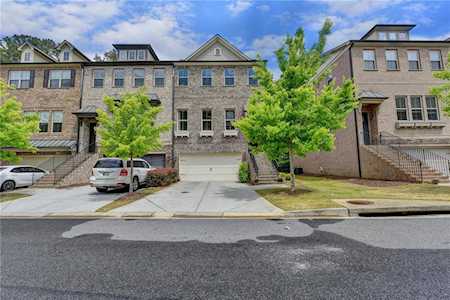 136 Brindle Ln Alpharetta, GA 30009