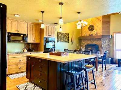 226 N Pine Tree Way Brian Head, UT 84719