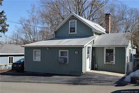 35 Vernon Street East Haven, CT 06512