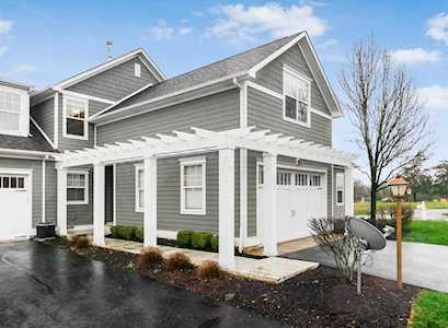 14847 Harbor Point Drive Thornville, OH 43076