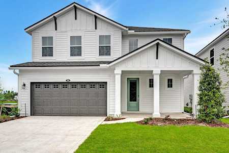 204 Fawnwood St St Johns, FL 32259