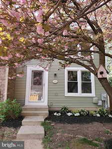 3640 Dorshire Ct Pasadena, MD 21122