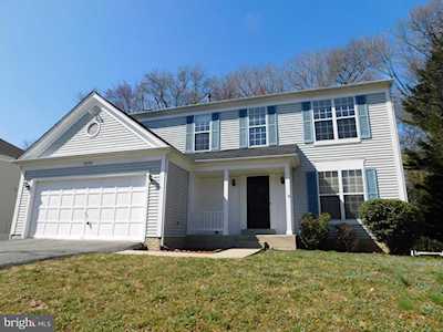 2955 Marsh Hawk Dr Waldorf, MD 20603