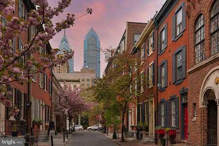 309 S Smedley St Philadelphia, PA 19103