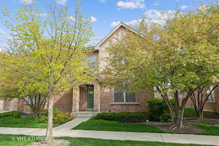 1946 Beaumont Place #1946 Northbrook, IL 60062