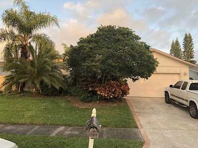 2465 Islander Ct Palm Harbor, FL 34683