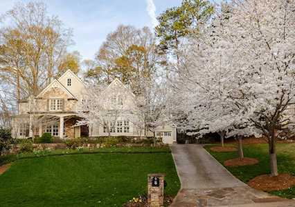 309 Lake Forrest Ln NE Atlanta, GA 30342