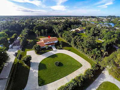 7811 Lawrence Road Boynton Beach, FL 33436