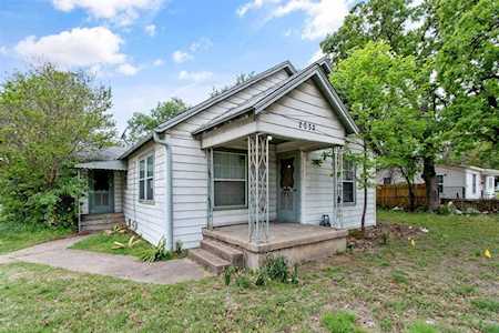 2032 Handley Drive Fort Worth, TX 76112