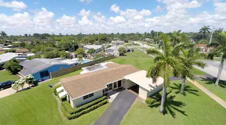 333 Henthorne Drive Palm Springs, FL 33461