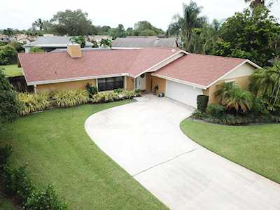 11548 Tern Ct Court Wellington, FL 33414