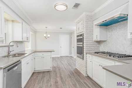 353 Kenilworth Pkwy Baton Rouge, LA 70808