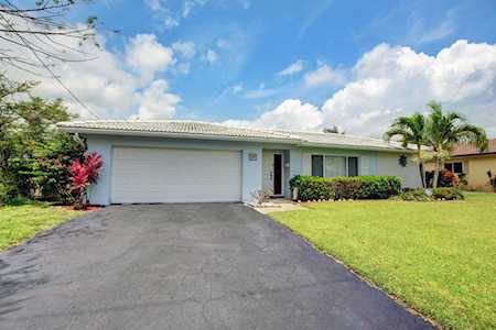 1155 SW 27th Avenue Boynton Beach, FL 33426
