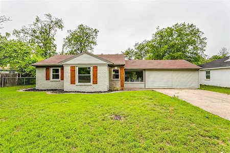 3451 Suffolk Drive Fort Worth, TX 76109