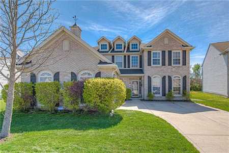 6329 Faith Circle Indianapolis, IN 46268