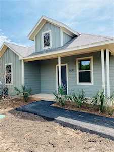 5620 Mesa Loop Granbury, TX 76048
