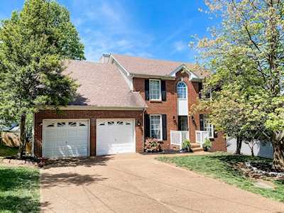 5308 Old Village Rd Nashville, TN 37211
