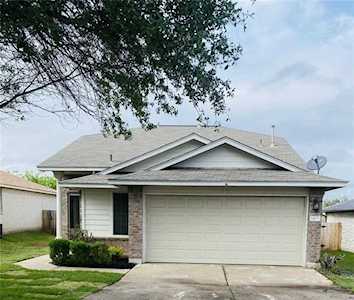 1405 Scottsdale DR Leander, TX 78641