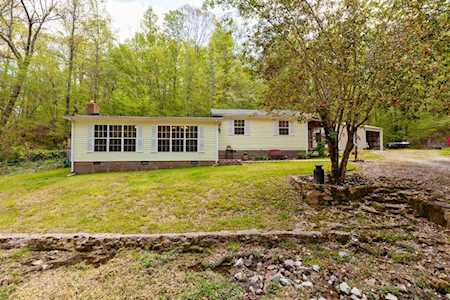860 Chapman Hollow Rd Lawrenceburg, TN 38464