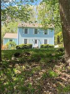 33 Newton Road Litchfield, CT 06778