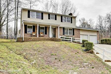 6507 Mandeville Ct Louisville, KY 40228
