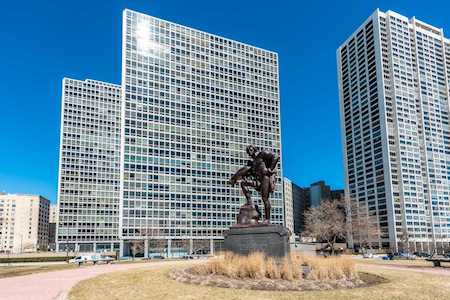 330 W Diversey Parkway #404 Chicago, IL 60657