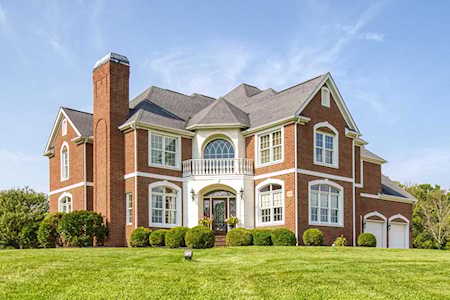 201 Glyn Carin Lane Granville, OH 43023