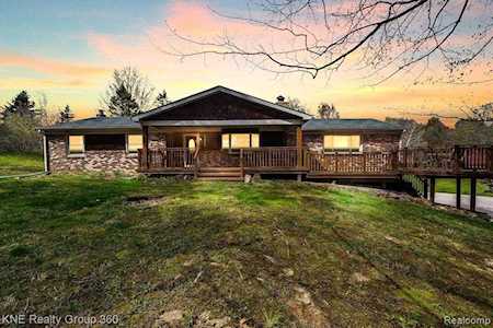 20470 Barton Rd Unadilla Twp, MI 48169