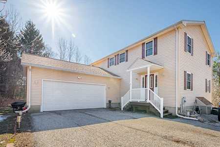 14 Chestnut Hill Drive Webster, MA 01570