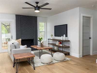 2901 Luton CV Austin, TX 78745