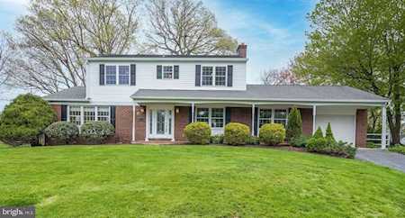 9740 Cypressmede Dr Ellicott City, MD 21042