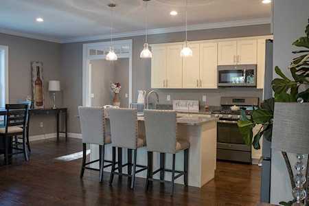 6 Walter Edwards Street #11 Uxbridge, MA 01569